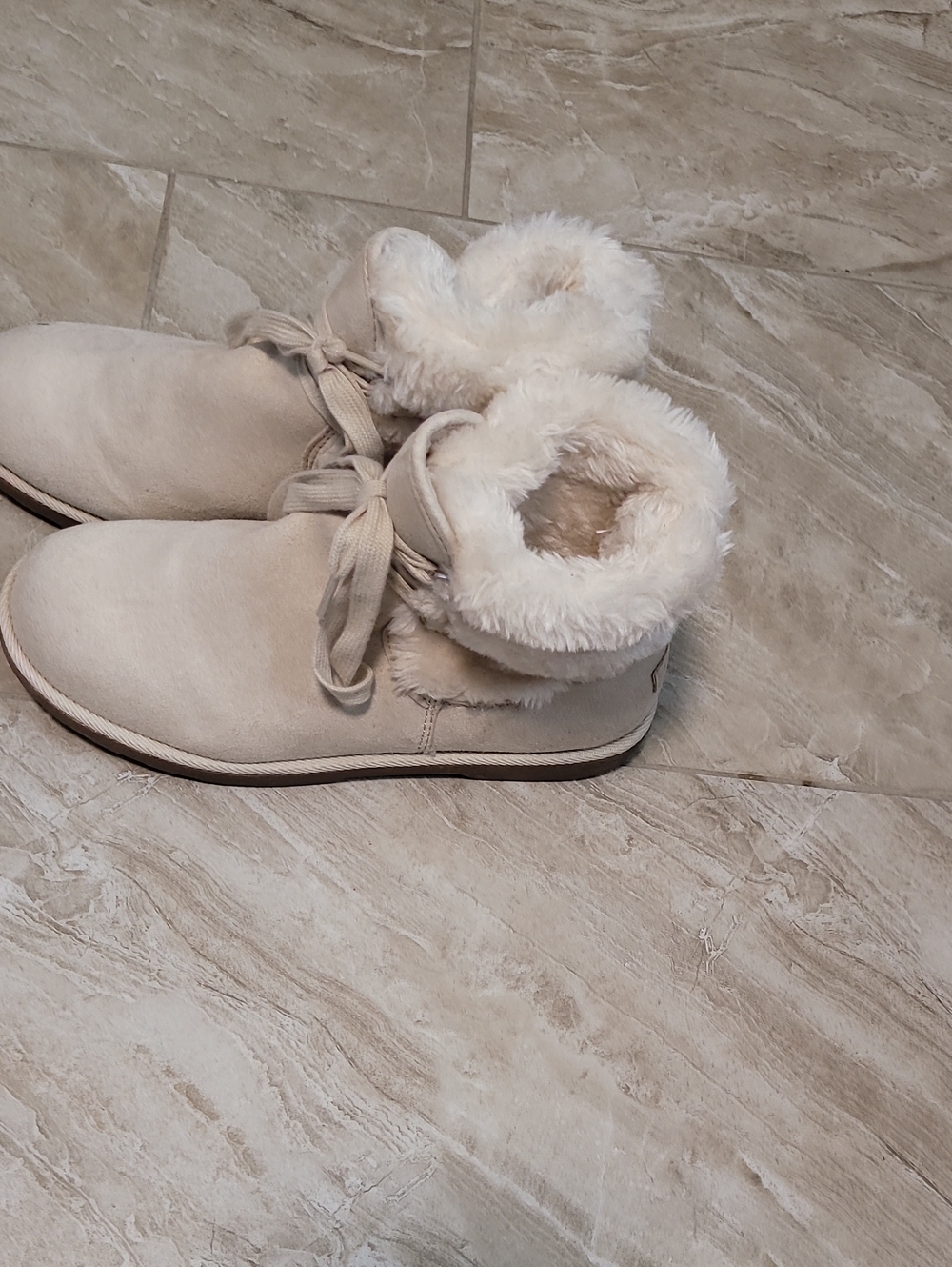 Women's Cream Faux-Fur Ankle Booties with Ribbon Tie